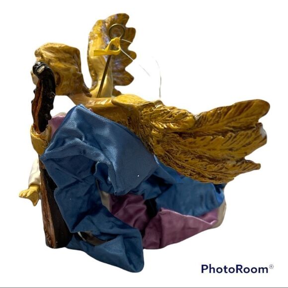 Hand painted and signed Angel - Picture 3 of 10